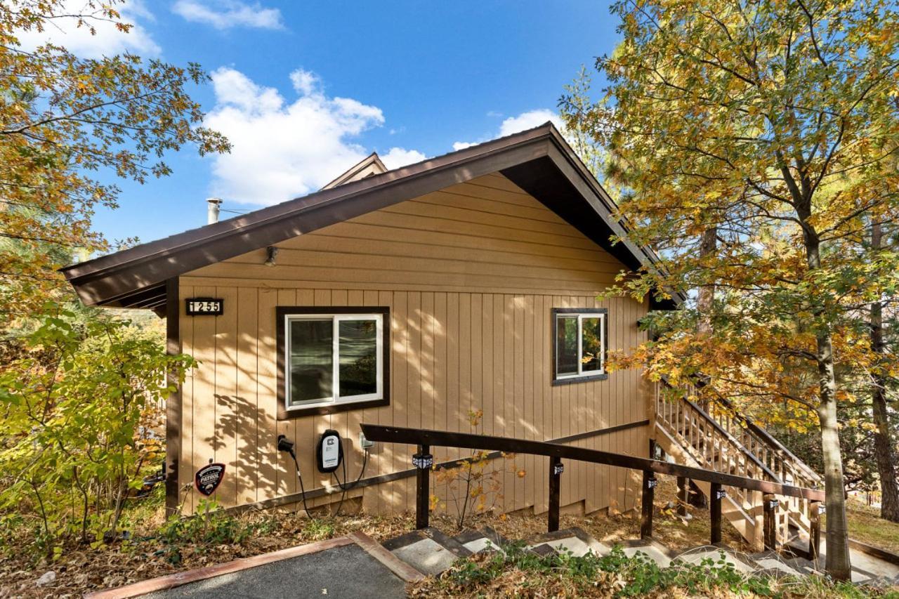 Ev Level 2, Pets Welcome At Sunset Ridge Lake Arrowhead Eksteriør billede