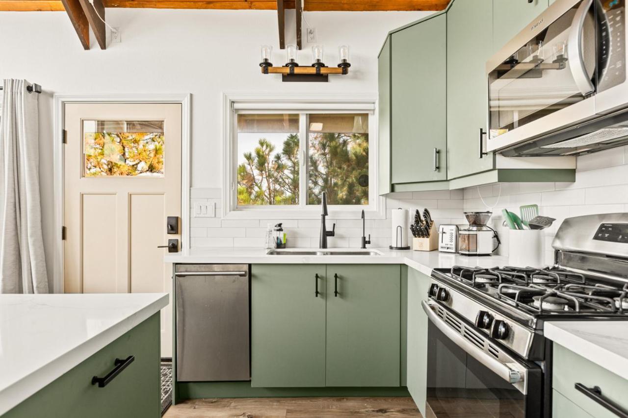 Ev Level 2, Pets Welcome At Sunset Ridge Lake Arrowhead Eksteriør billede